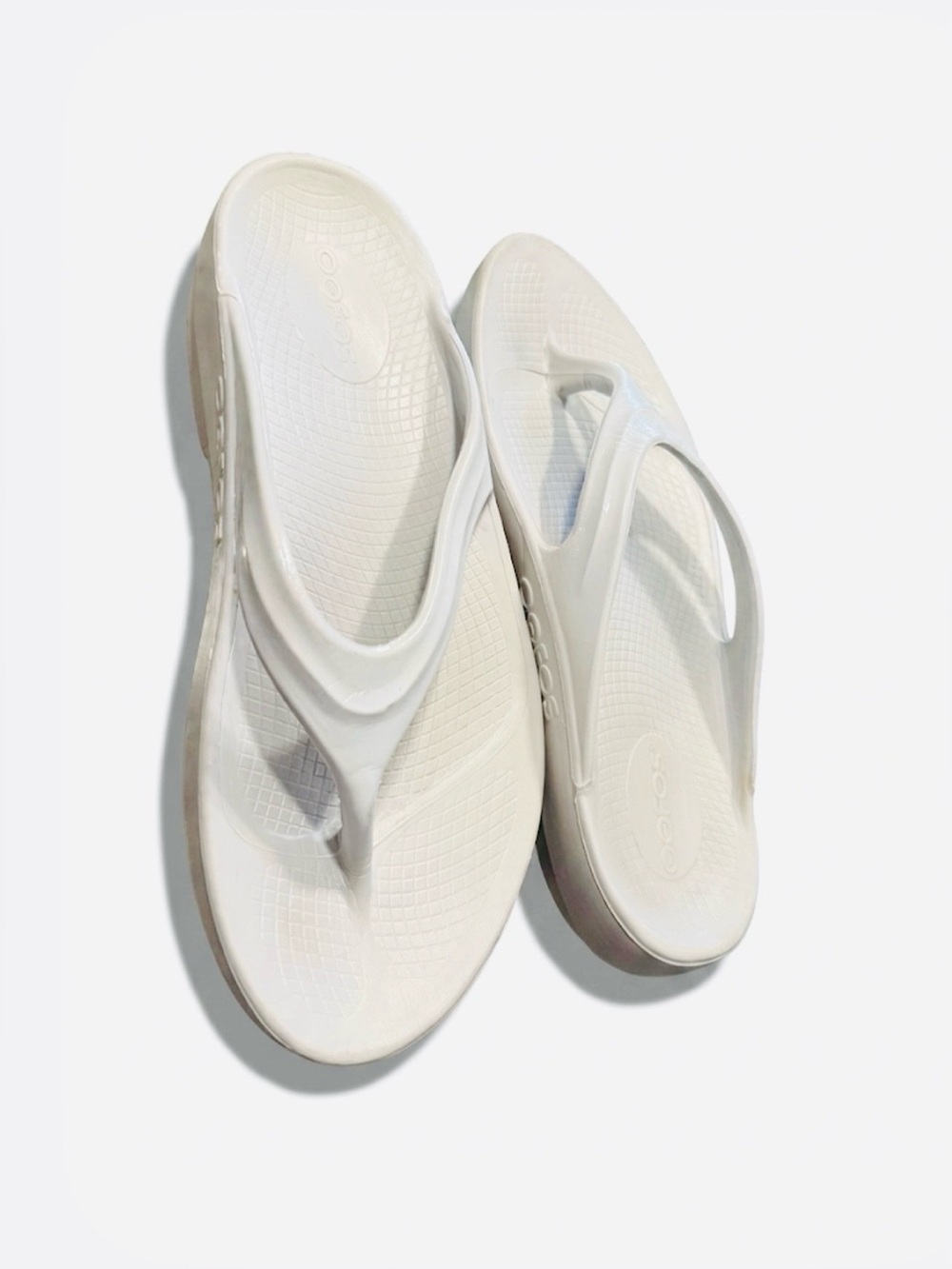OOFOS White Women's Foam Slide Sandals 8 1/2 W - Picture 3 of 8
